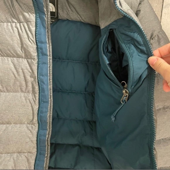 The North Face Nuptse jacket puffer coat 700 goose down xs gray blue - Picture 3 of 9